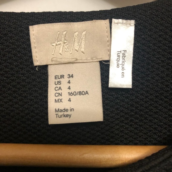 H&M peplum top - Picture 6 of 6